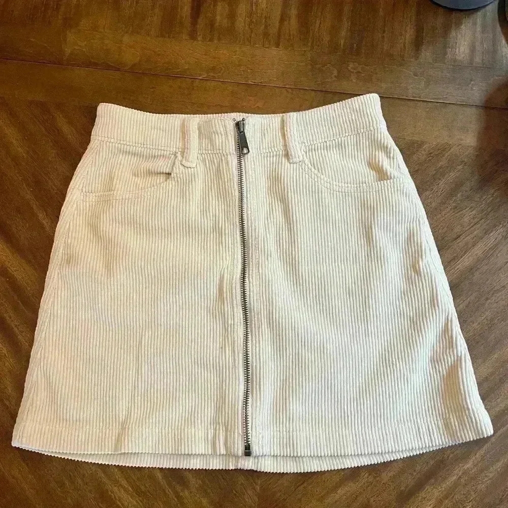american eagle skirt